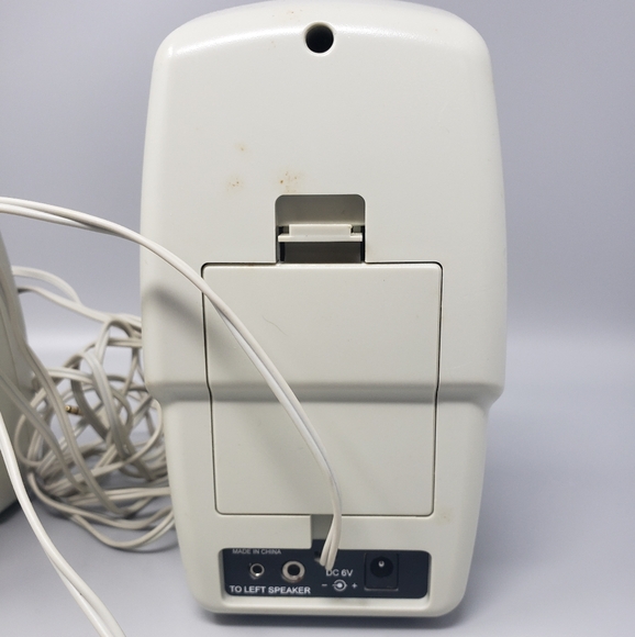 Juster Mulimedia Computer Speaker System - Picture 5 of 8